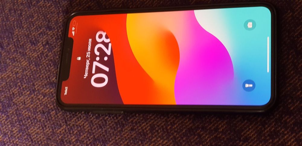 Продам Apple iPhone Xs Max 64 ГБ  б/у