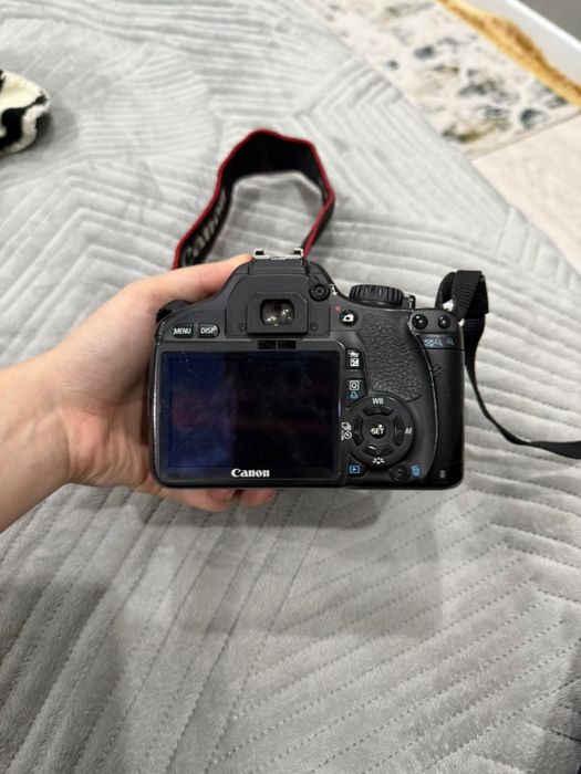 Камера Canon EOS 550D
