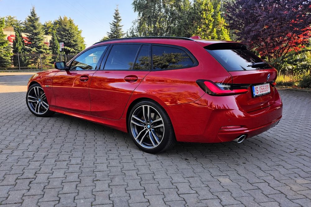 BMW 3 Series 2022 — imagine 2