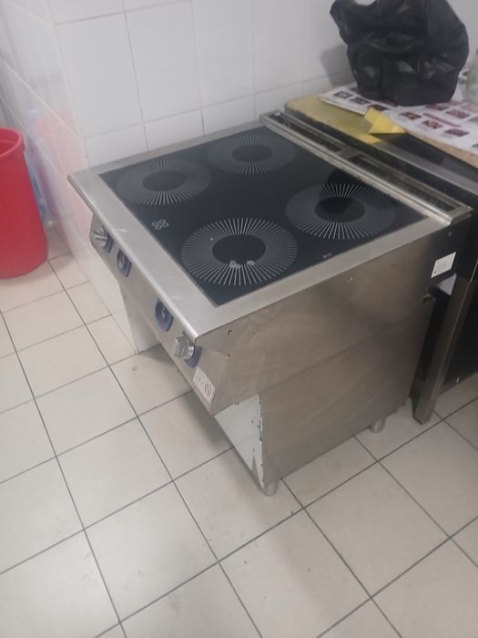 Продам электро плита