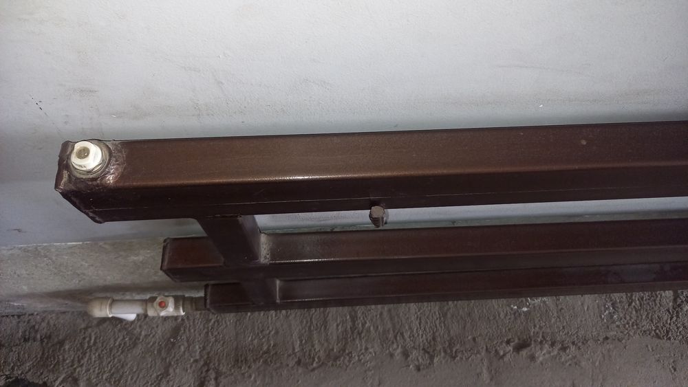 Профильдан ясалган батареялар сотилади 10 дона.Сотилади