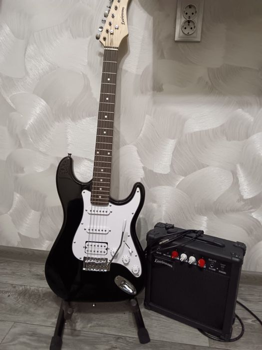 Продам электрогитару