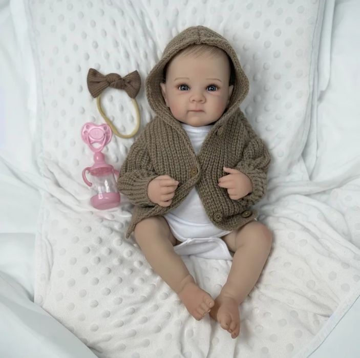 Реборн бебе силиконово момиче