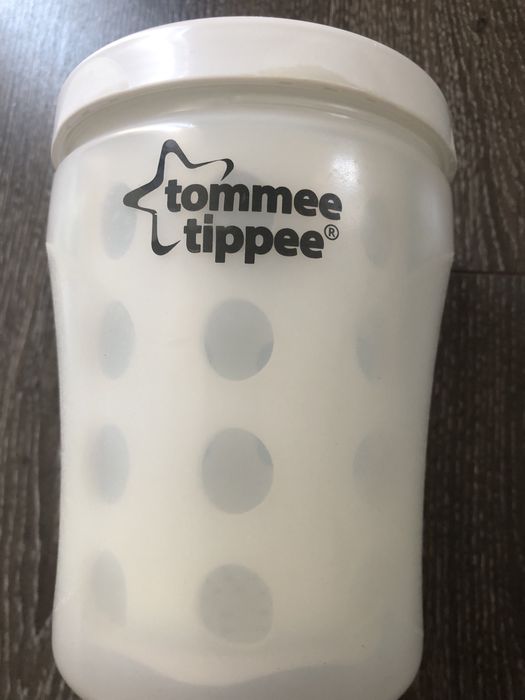 Sterilizator biberoane Tommee Tippee