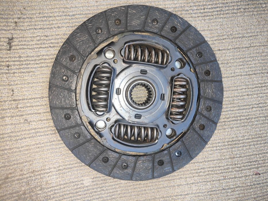 Vând volanta Suzuki Grand Vitara 2007