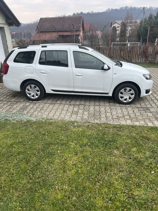 Vând Dacia Logan MCV benzină model ECO tce