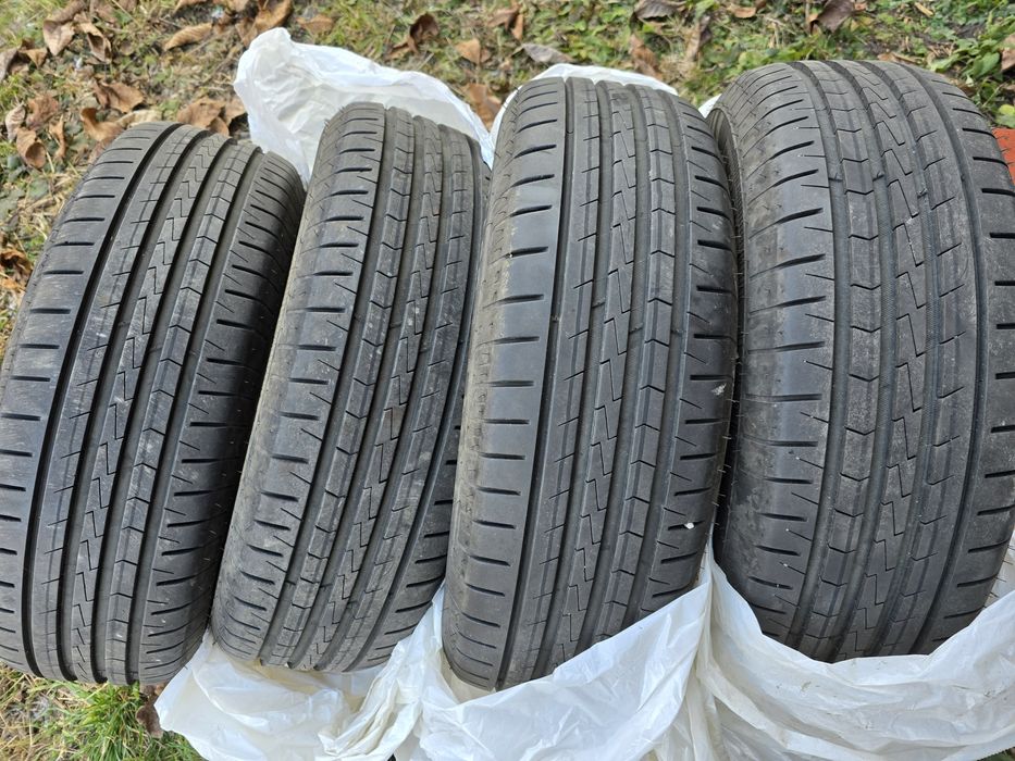 Anvelope vară Vredestein SporTrac 5