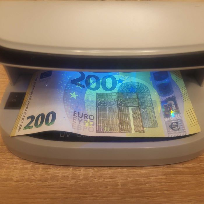 УВ-UV Машина за пари (Зареждашта Батерия)