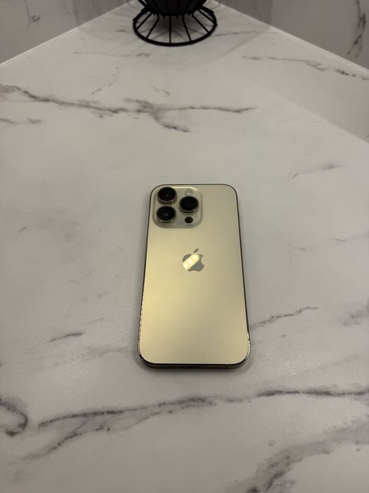 Iphone 14 pro  gold impecabil 10/10