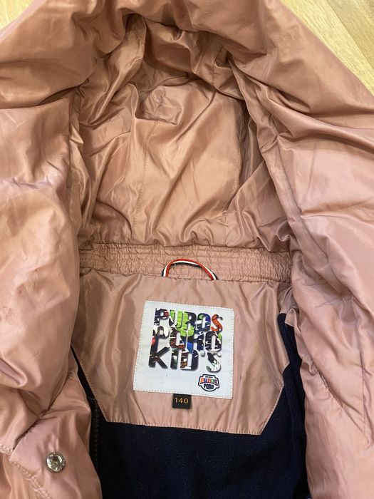 Продам куртку детскую