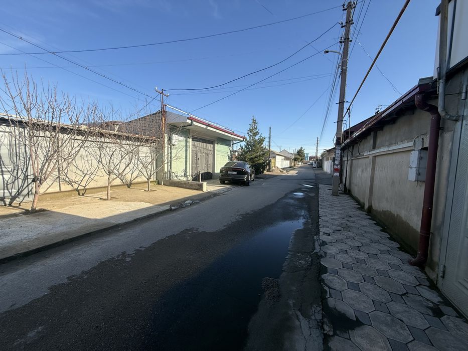 Продаю участок 2 сотки.куйлюк базар ориентир.8*23 участок ровный