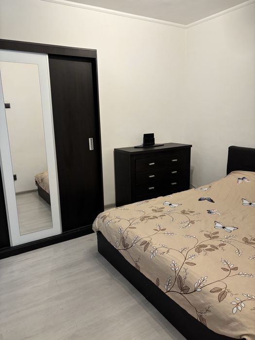 Apartament de închiriat