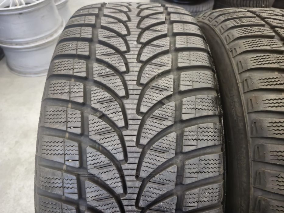 4 anvelope iarna Bridgestone 255 50 20 aproape noi