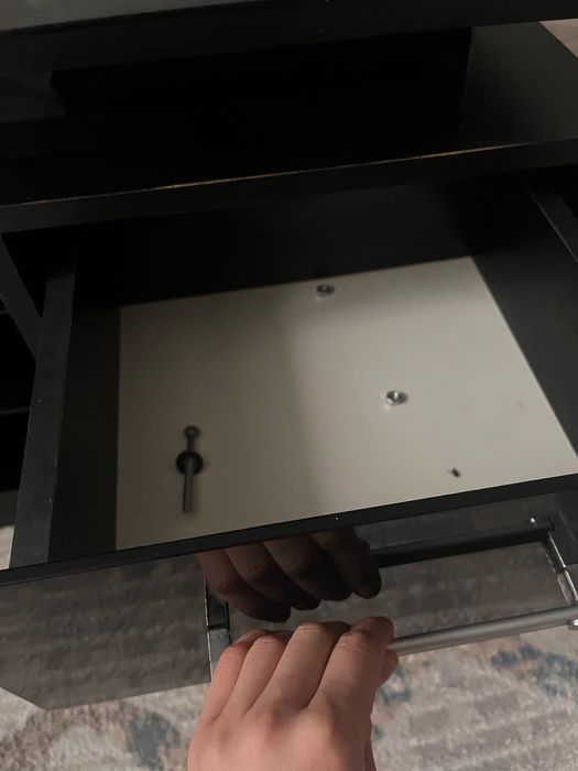 Подставка под телевизор