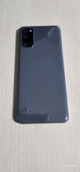 Продам Самсунг С20 (Samsung S20)