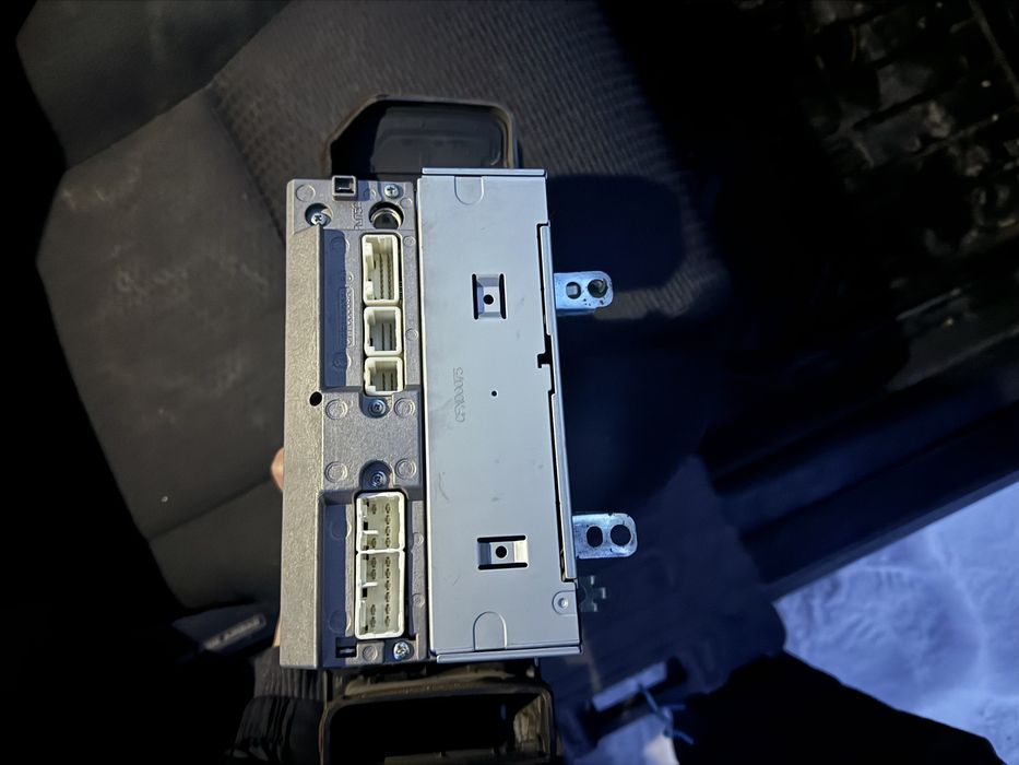 Продам автомагнитолу