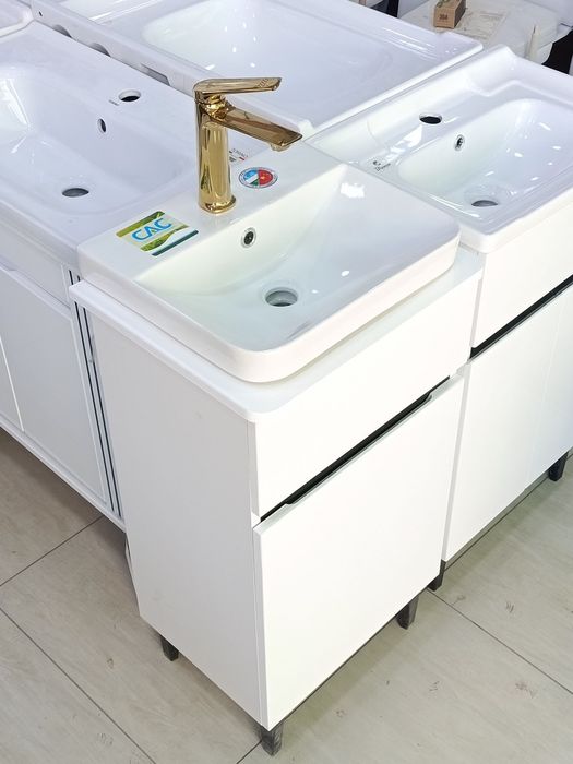 Раковина тумба ванна