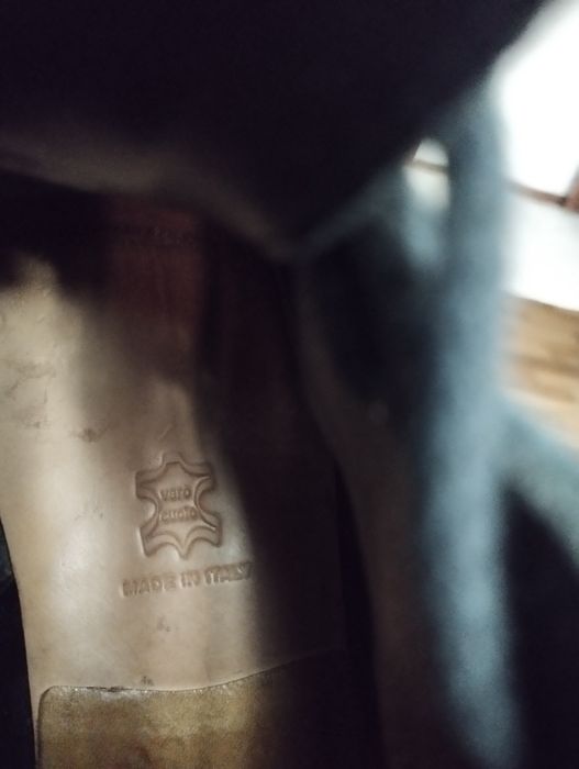 Продам ботинки мужские