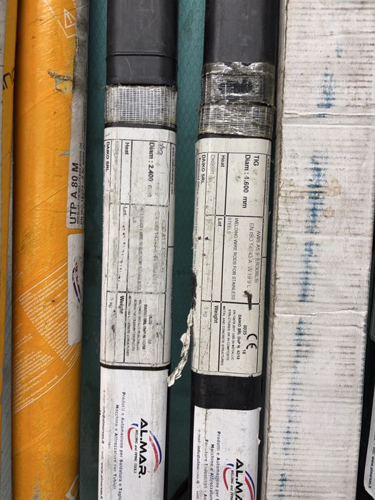 23 кутий добавъчна тел за аргон,черно и неръждавейка