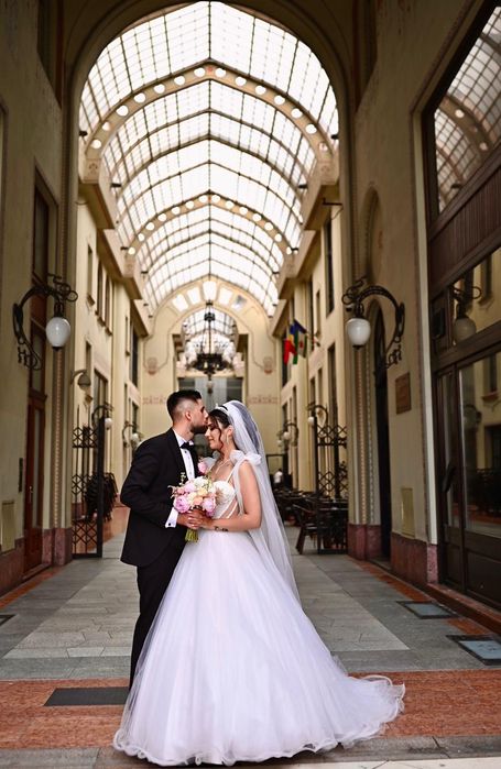 Vând rochie de mireasa printesa