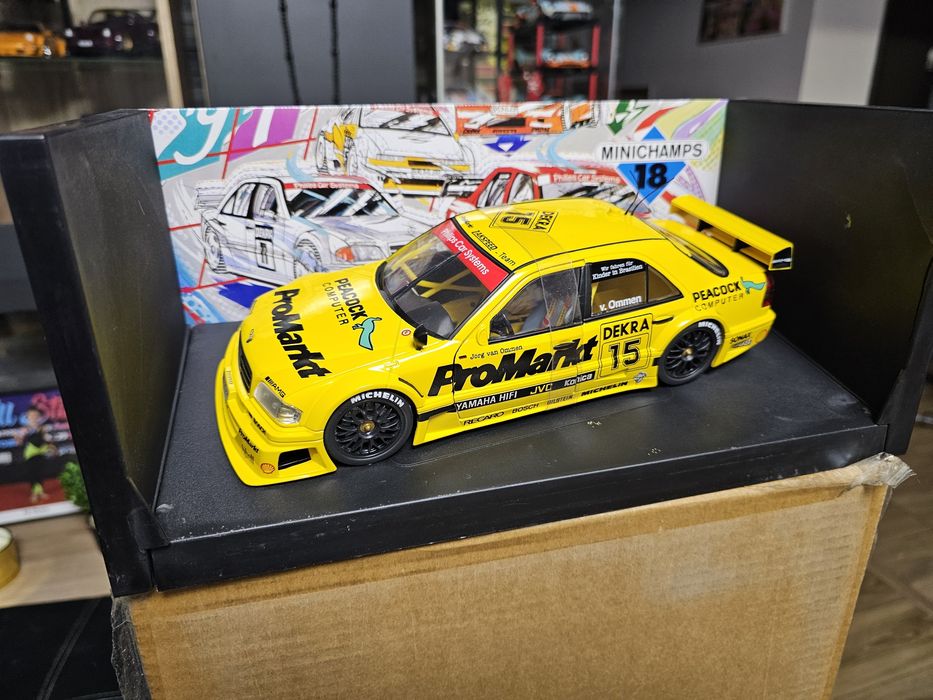 Machete macheta 1:18 solido, bburago, werk83, hotwheels ,gt  spirit