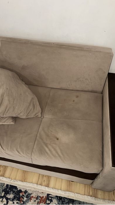 Диван б/у  срочная продажа