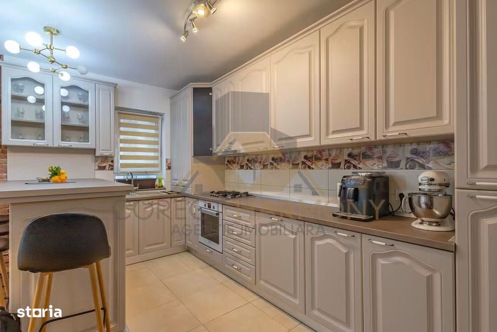 Apartament 3 camere lux ,coresi Maurer Residence,  parcare si boxa.