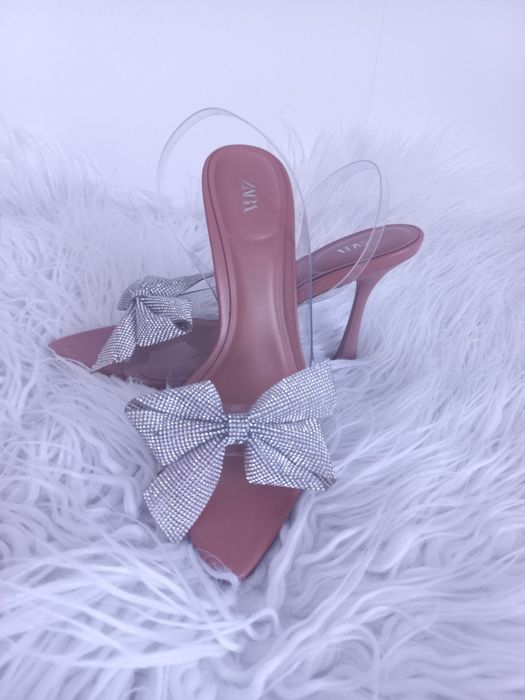 Pantofi Zara  35  merge și la 36