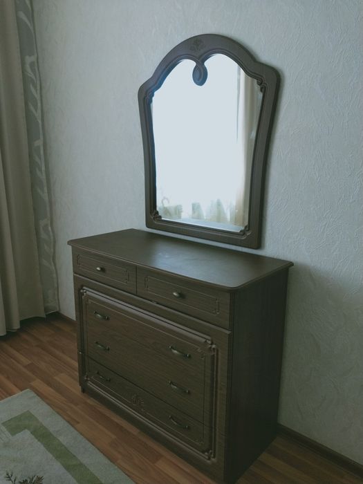 Спальный гарнитур