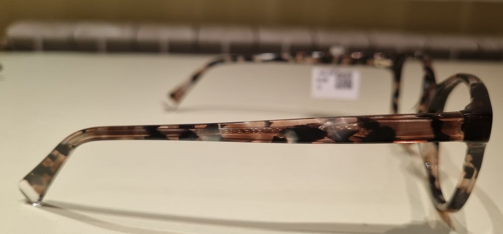 Рамки за очила Unofficial