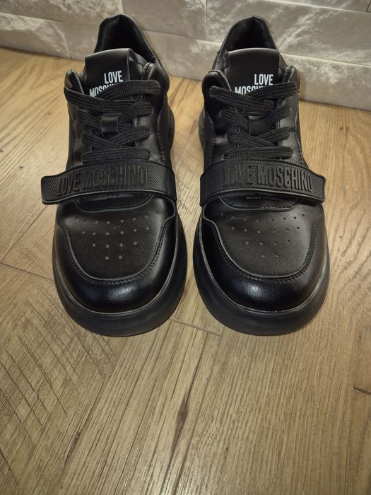 Сникърси Love Moschino 39н