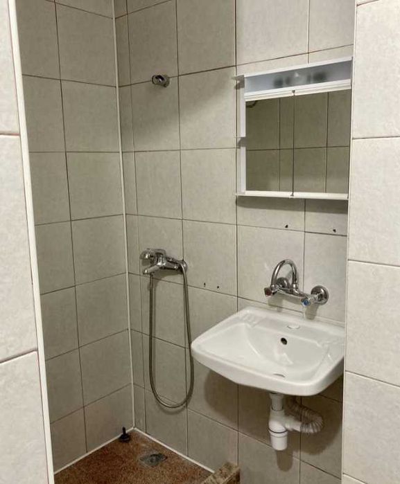 Дава се под наем Двустаен апартамент в Бургас, Възраждане - 45 кв.м за 175 € - Снимка #6