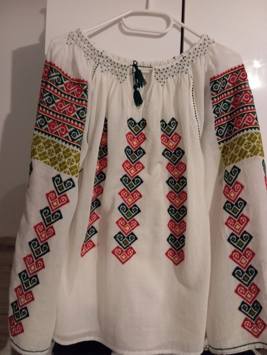 Ie traditionala cusuta manual