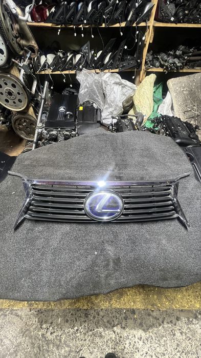Решетка радиатора Лексус GS350 L10