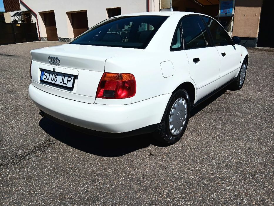 AUDI A4 1995 — imagine 5
