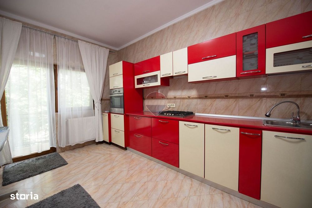 Apartament 3 camere, 2 bai de vânzare în zona Metrou Grivita, Sector 1