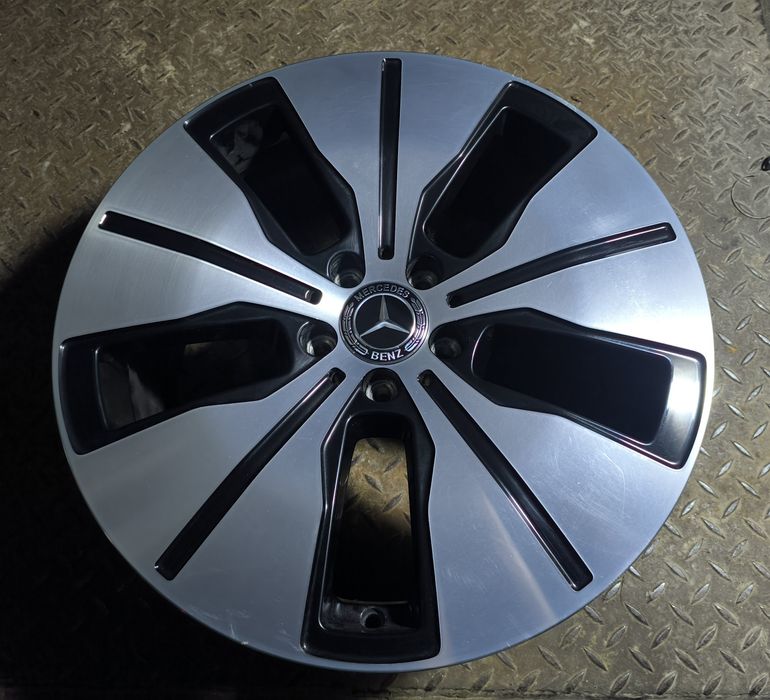 19 цола джанти Спорт пакет от Mercedes EQC W293