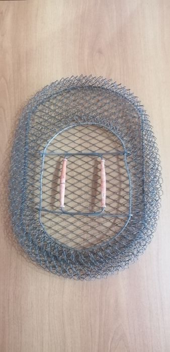 Продам сетку металлическую