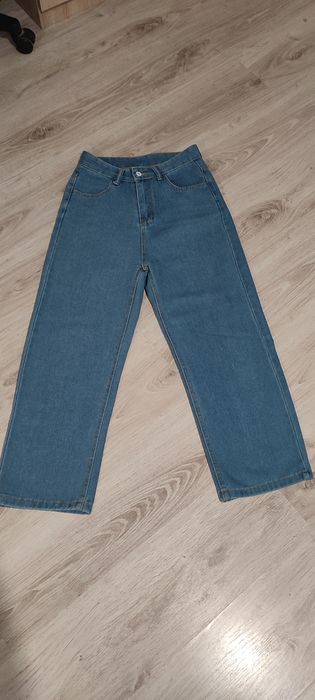 Blugi drepți pentru damă mărimea 36