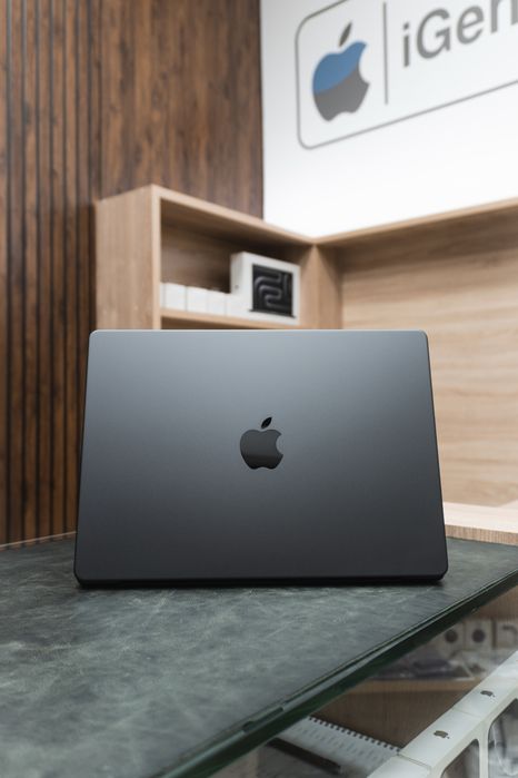 MacBook Pro M4chip 14inch 16/512GB 21cycle