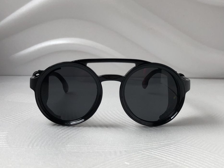 Мъжки слънчеви очила с кожа по  по модел на Carrera