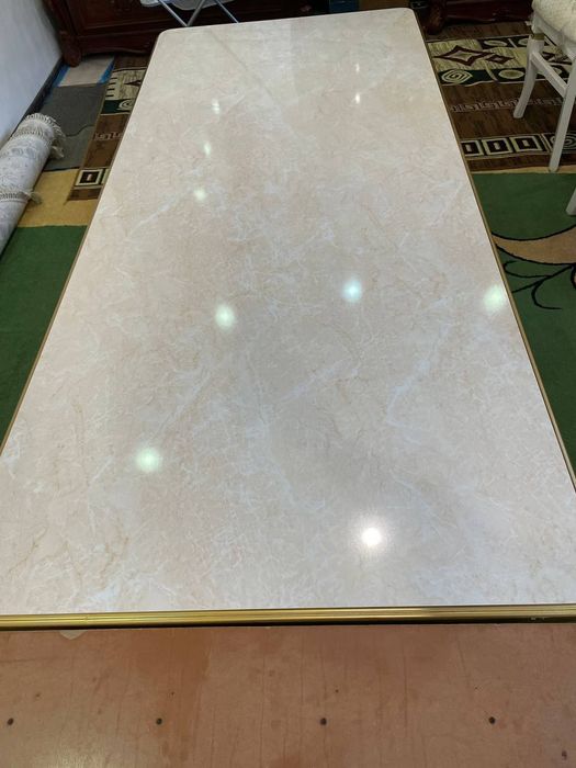 Срочна сотилади стол стул