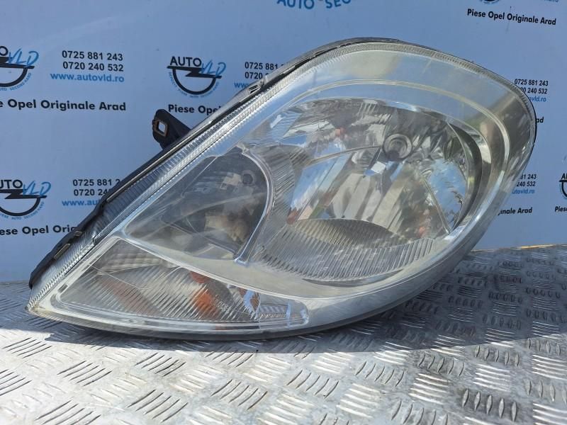 Far stanga cu semnalizare Opel Vivaro