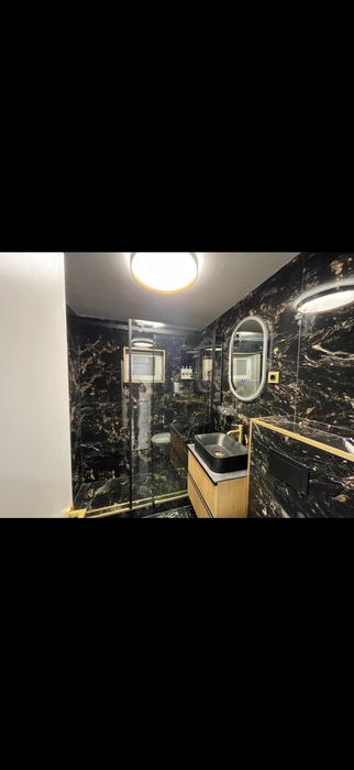 Usa cabina dus 180 inaltime/ maxim 180 lungime