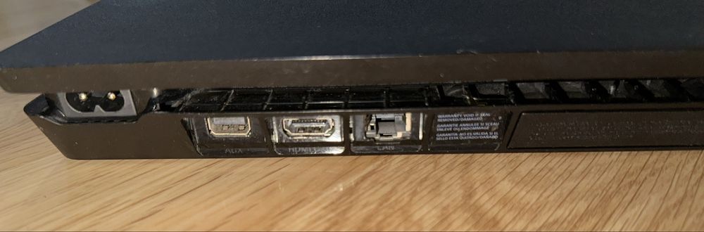 PlayStation 4 Slim 500GB + FIFA 21 (CD)