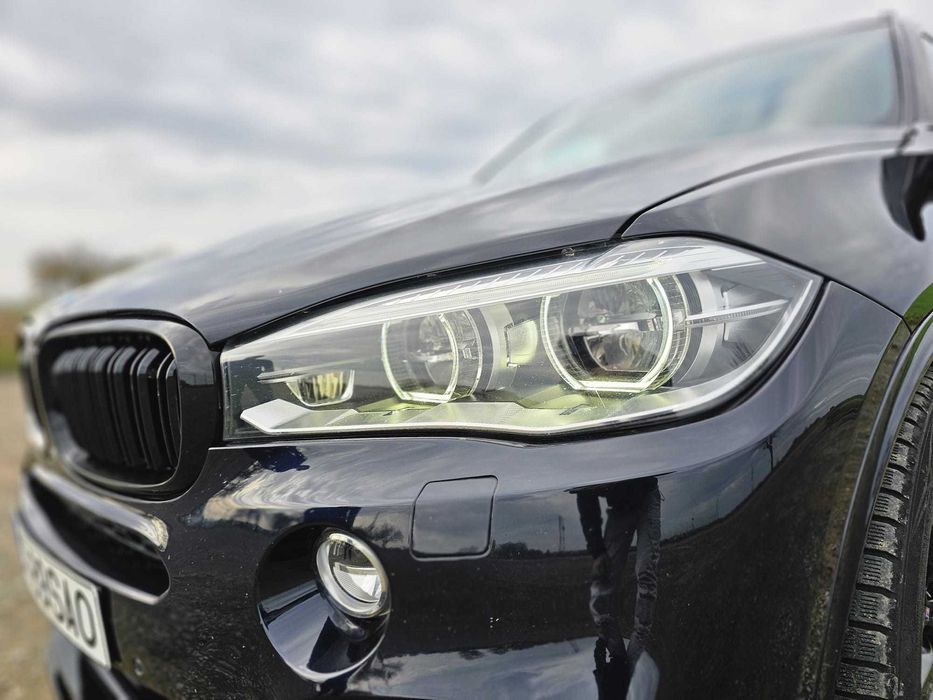 BMW X5 F15 Mpaket 3.0 Xdrive 258 CP