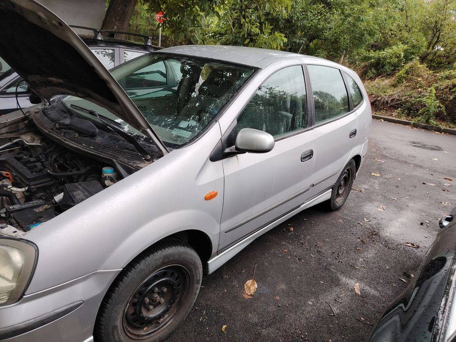 Нисан Алмера Тино