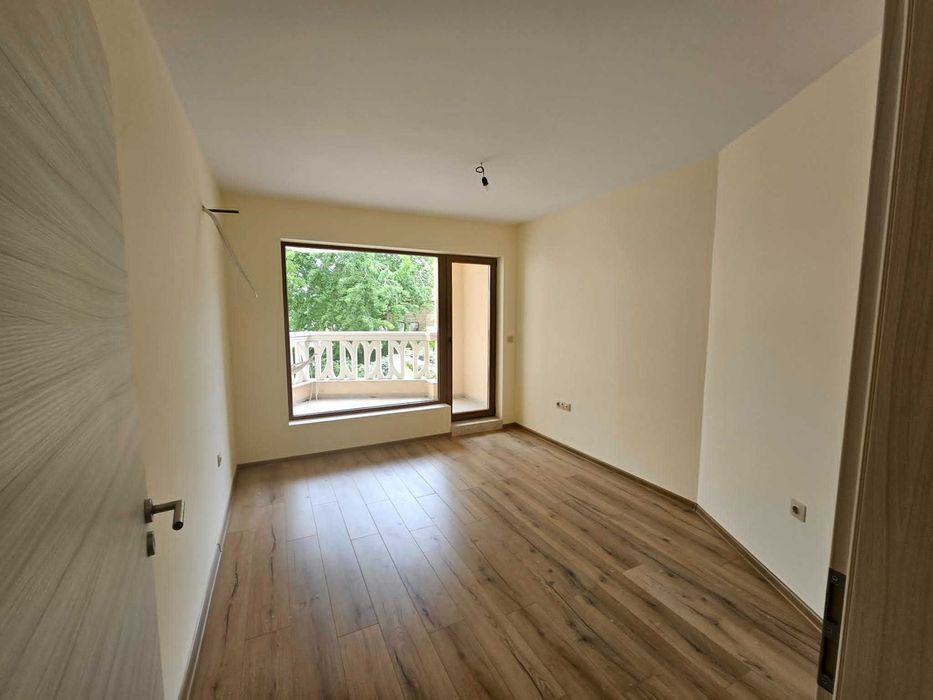 Тристаен Апартамент с паркомясто в  комплекс Varna South Bay Beach Residence - гр. Варна