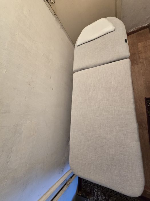 Продается кушетка