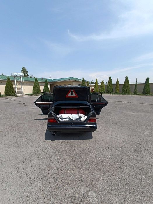 Mercedes W 124 Mersedes W124 Мерседес W124  E230  Пул зарур.